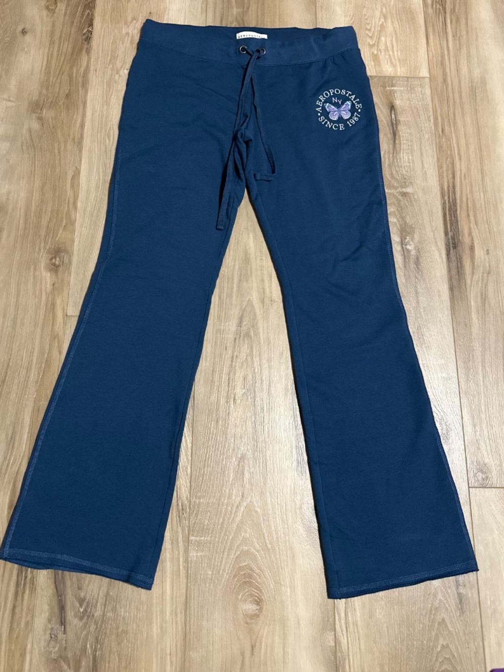 *SOLD* Aeropostale sweatpants - LARGE
